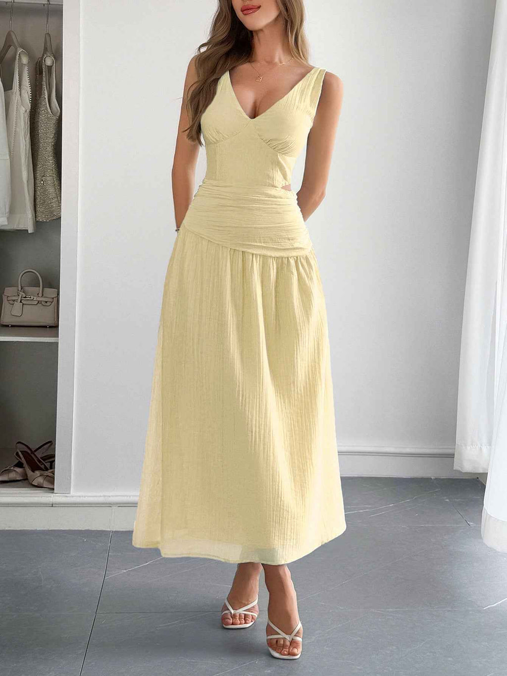 Women's Elegant Style Deep V Midriff Outfit Clothing