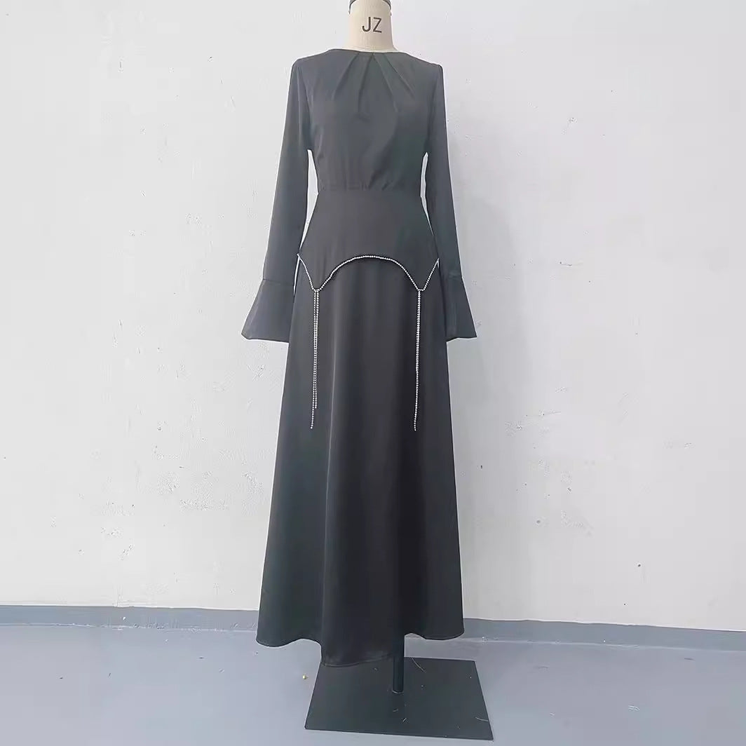 Autumn Solid Color Long Sleeve Chain Dresses