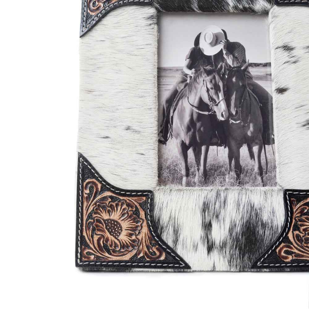 Tumbleweed Trail Photo Frame In Black & White