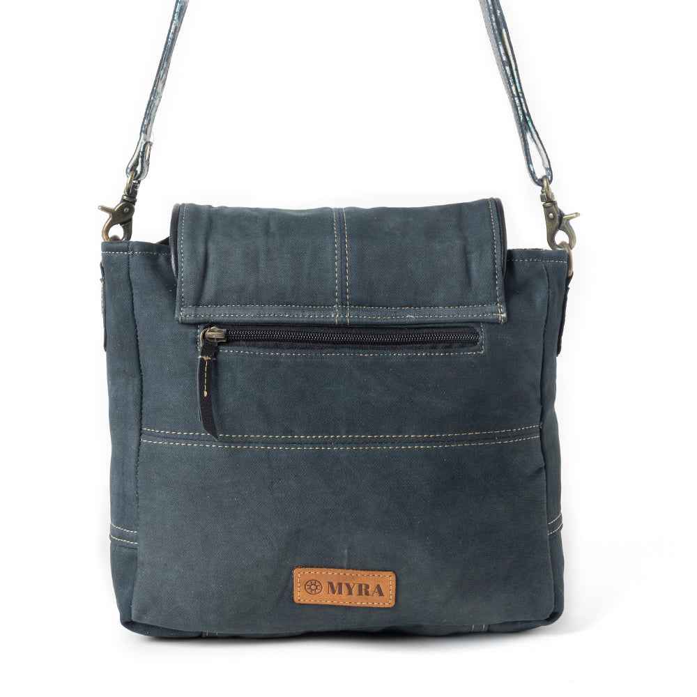 St. Tropez Explorer Shoulder Bag in Indigo