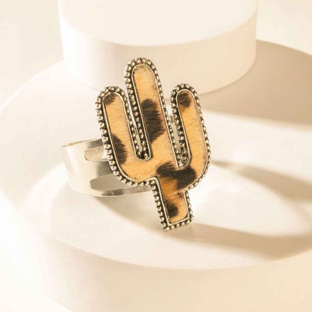 Victoria Ring in Cactus Brown