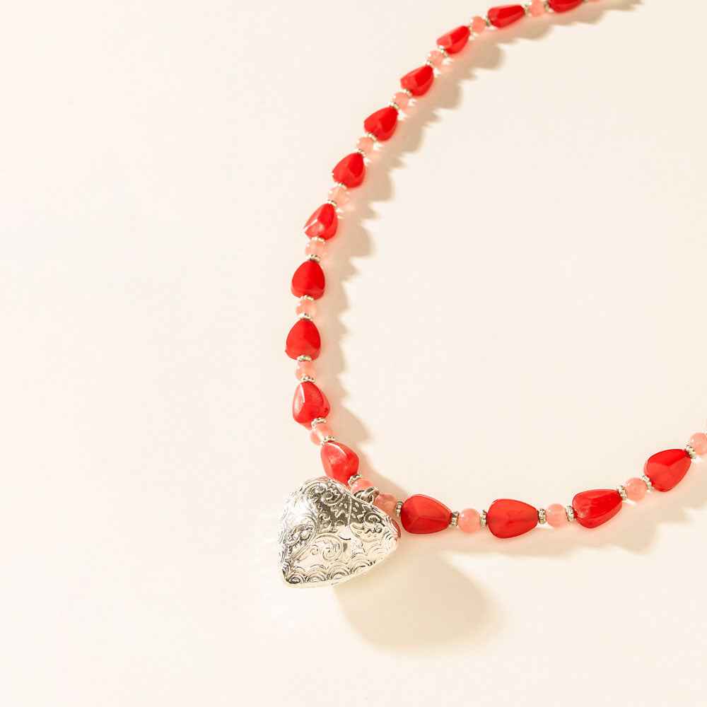 Rosita Trail Heart Necklace in Crimson Red