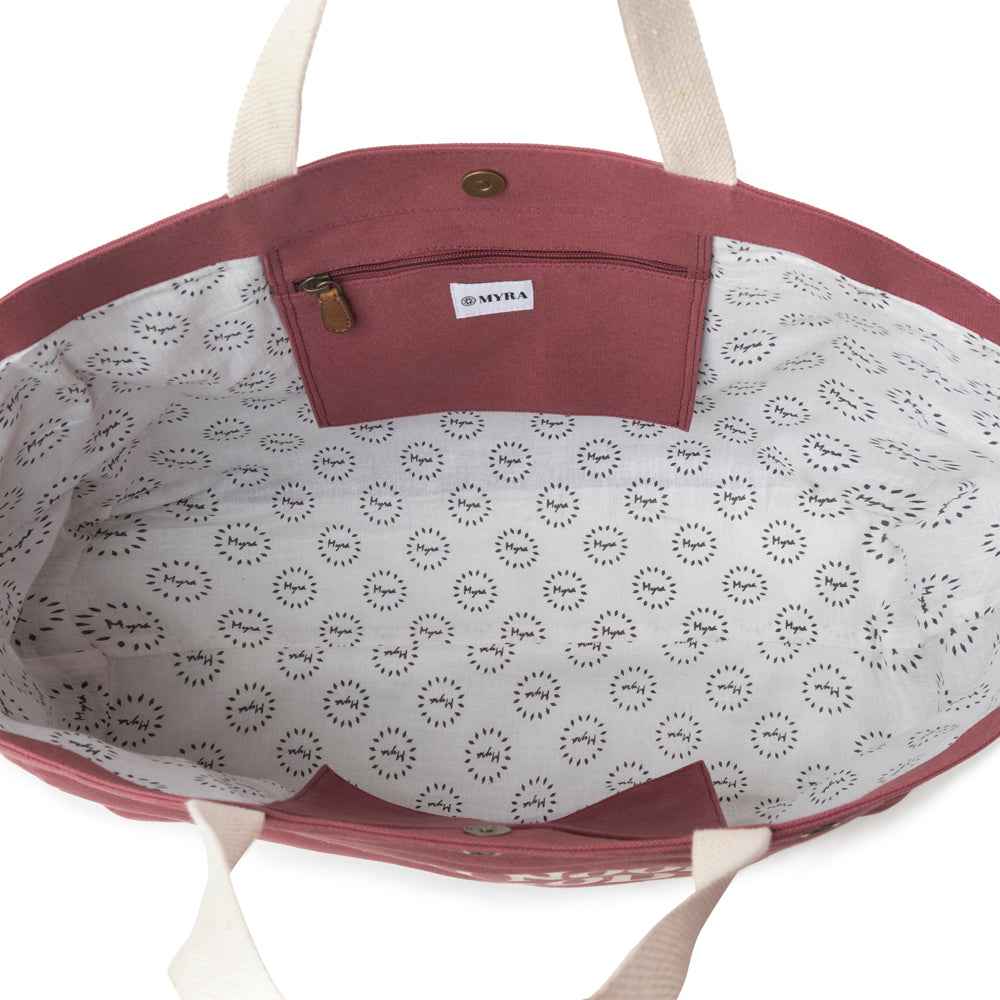 Myra High Noon Rebel Weekender Bag in Ruby Wine