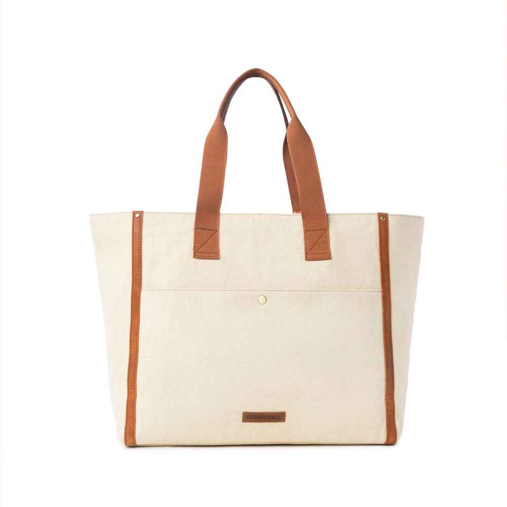 Yellowstone Ivory Creek Weekender Bag with Scarf