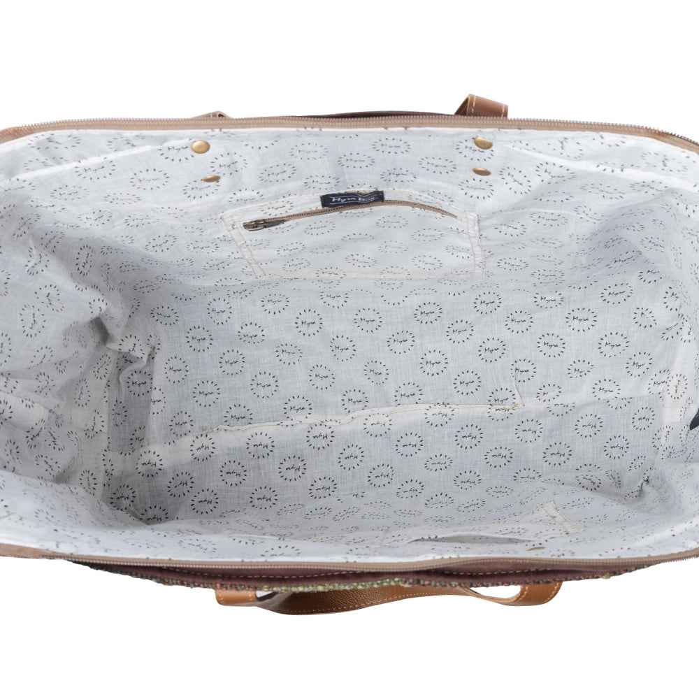 Myra Canyon Range Weekender Bag in Olive Green