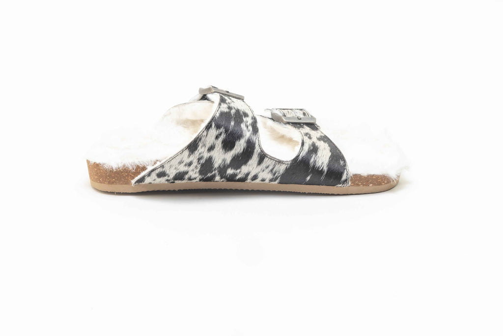 Prairie Winds Fur Comfort Hairon Leather Sandals In Black & White