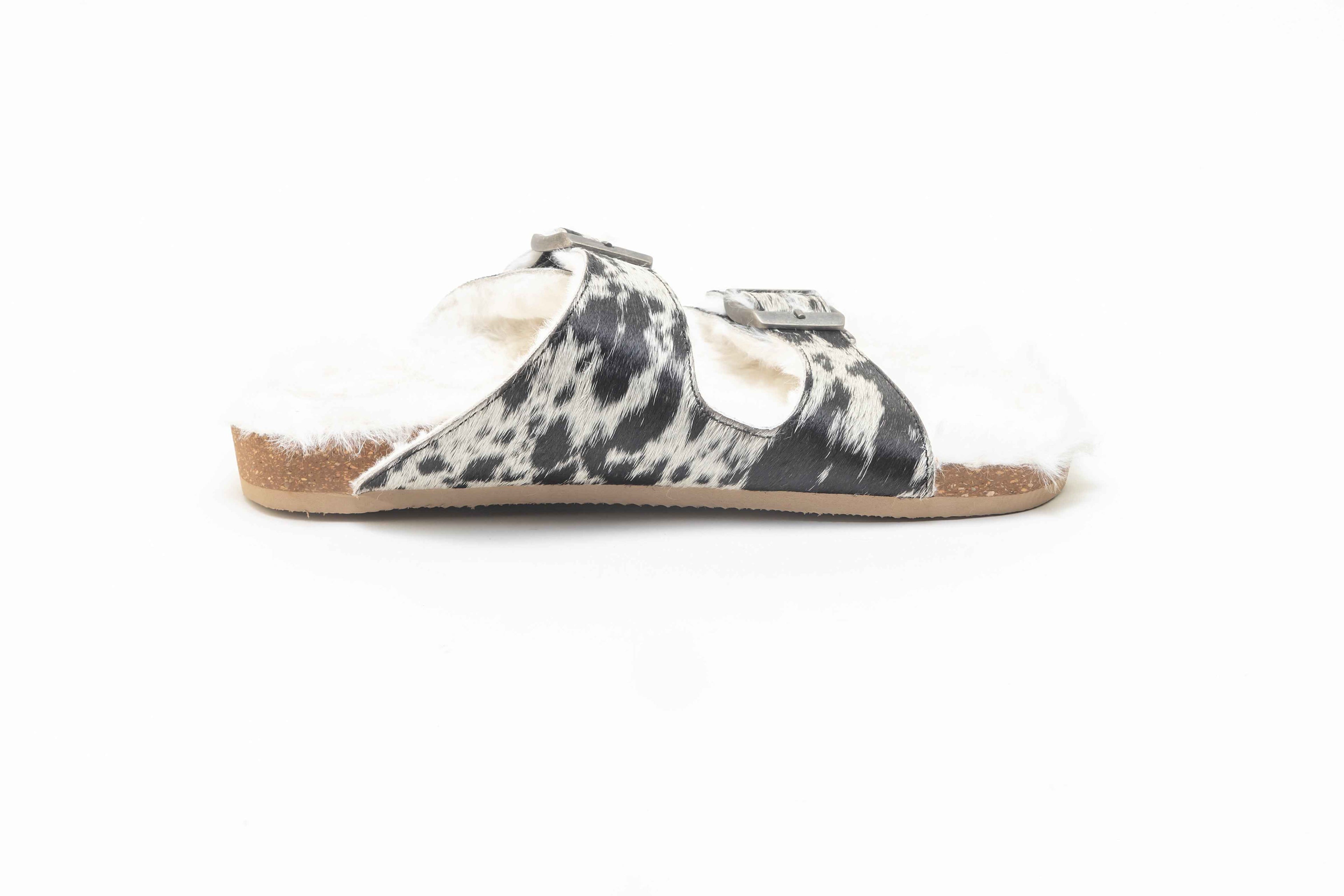 Prairie Winds Fur Comfort Hairon Leather Sandals In Black & White