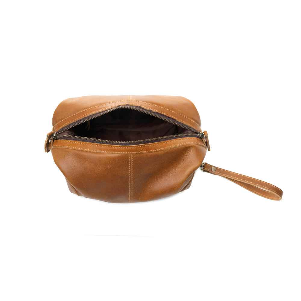 Myra Drifter Leather Shaving Kit for Men in tan