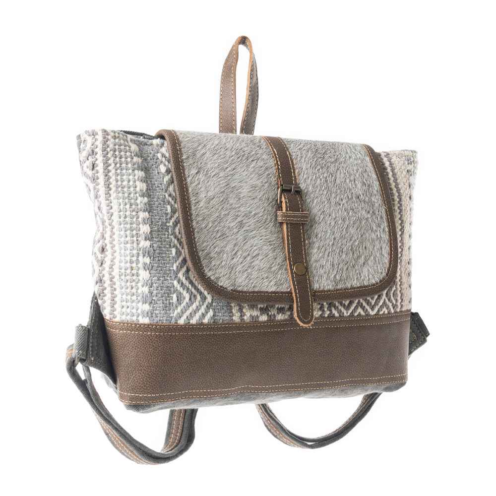 STRAIGHT FORWARD BACKPACK BAG