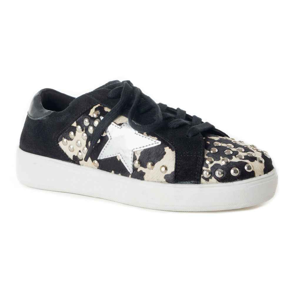 Giggle Sneakers