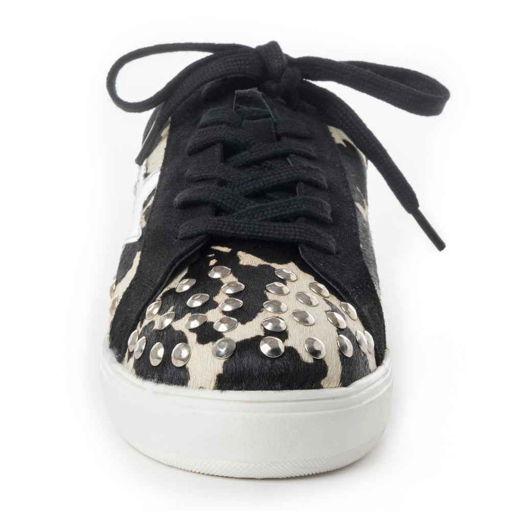 Giggle Sneakers