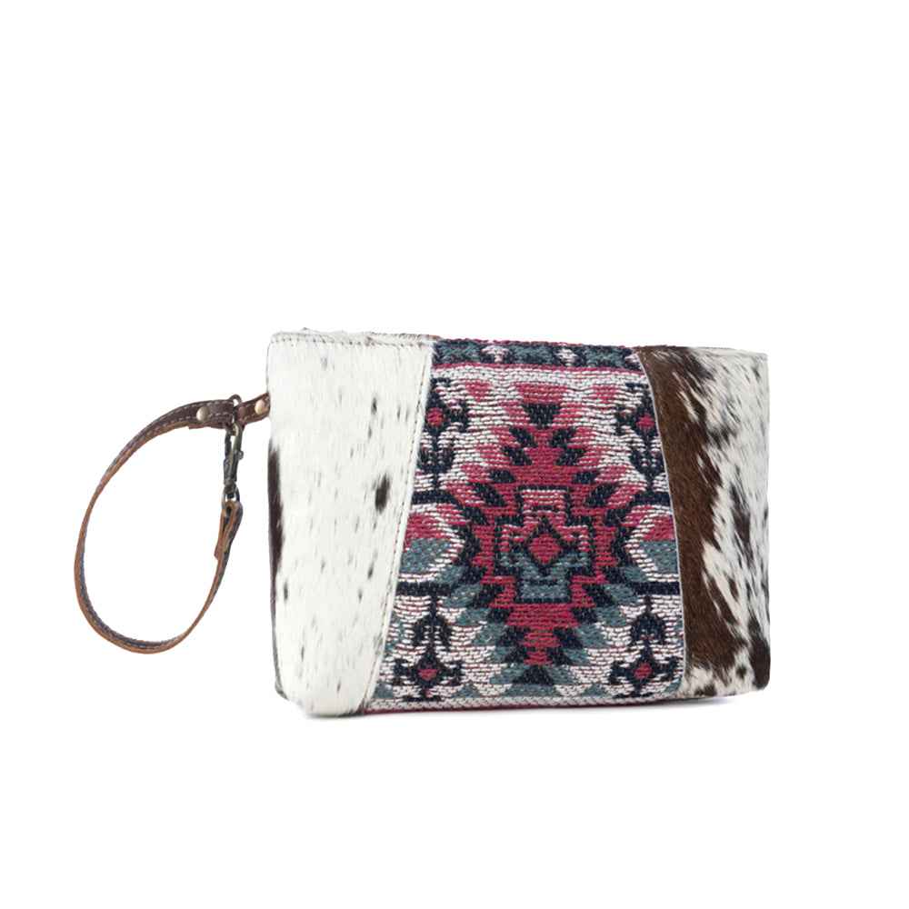 MIA POUCH
