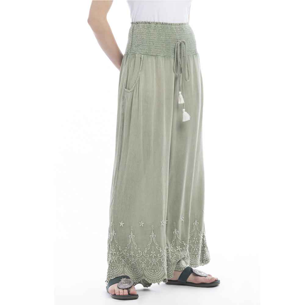 Fionaâ€™s Delight Stitched Waist Pants