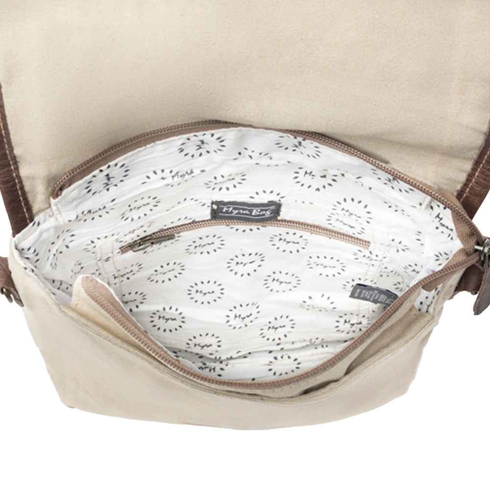 Vintage Adventurer Messenger Bag