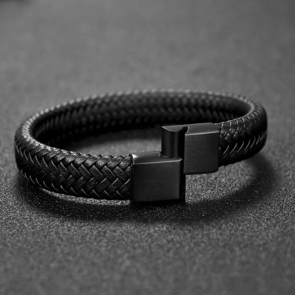 Retro Men's Leather Open Bangle, Simple Multi-Size Woven Leather Hand