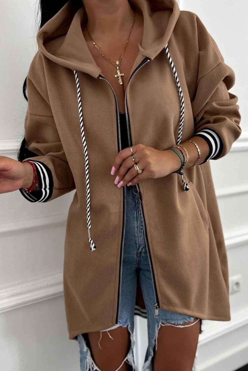 Four Leaf Clover Contrast Cuffed Drop Shoulder Zip up Tunic Hoodie