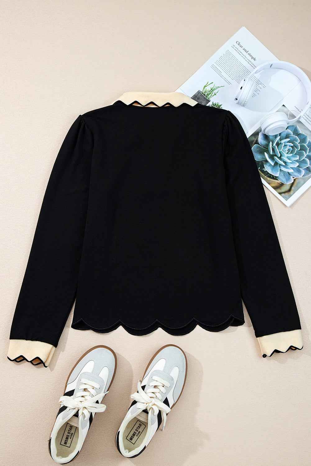 Black Scallop Trim Colorblock Long Sleeve Collared Top