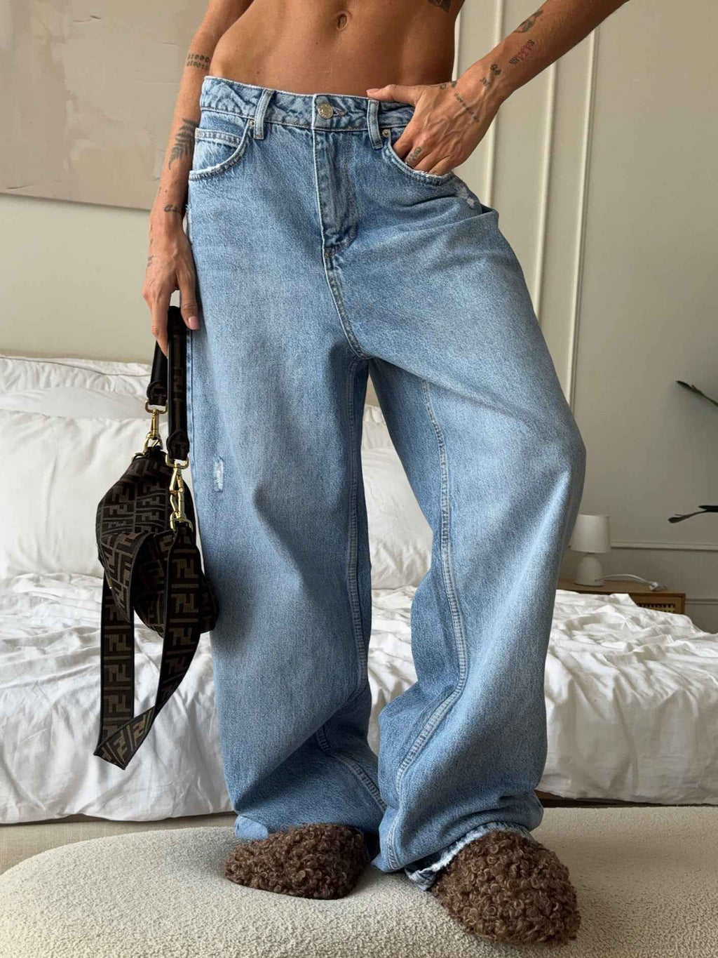Distressed Washed Wide Leg Denim Jeans