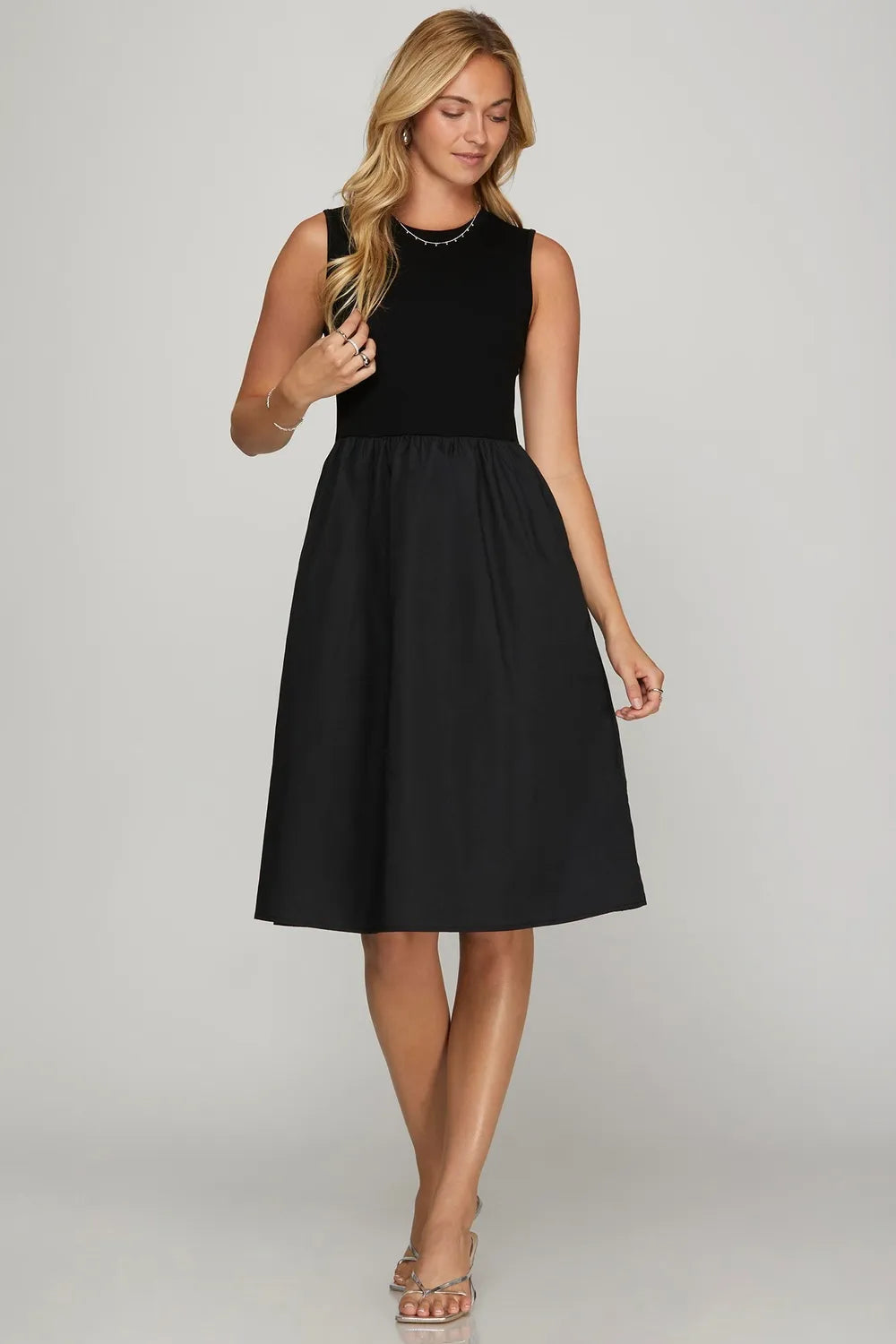 She + Sky Full Size Sleeveless Poplin Woven Midi Dress with Pockets Plus Size by Selvanelle