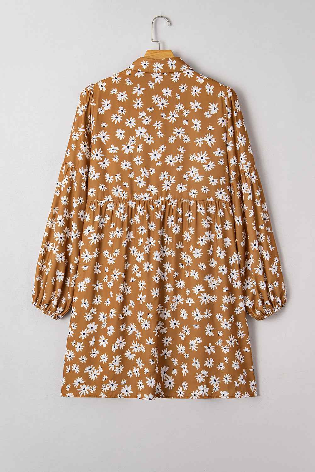 Khaki Plus Size Daisy Floral Print Button Split Neck Puff Sleeve Dress