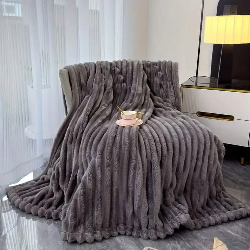 Ultra-Soft Double-Sided Fleece Blanket – Gray (All-Season) by DailySale
