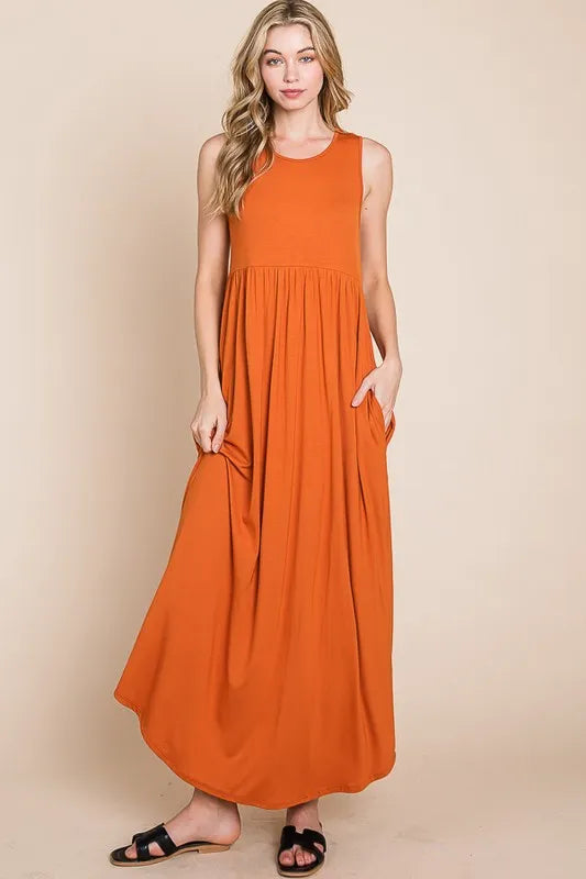 BOMBOM Sleeveless Maxi Dress with Pockets by Selvanelle