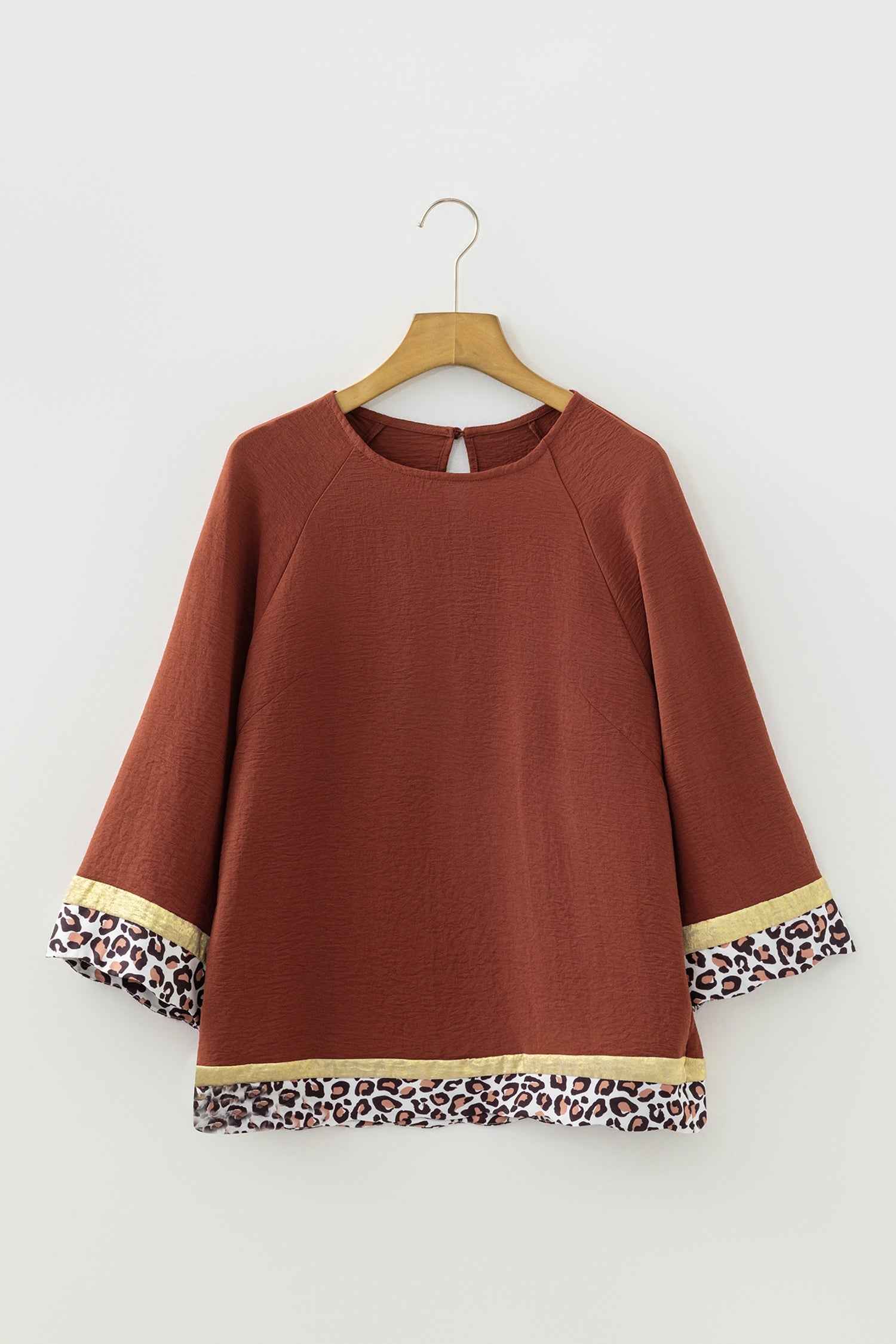 Clay Leopard Detail Loose Bracelet Sleeve Top