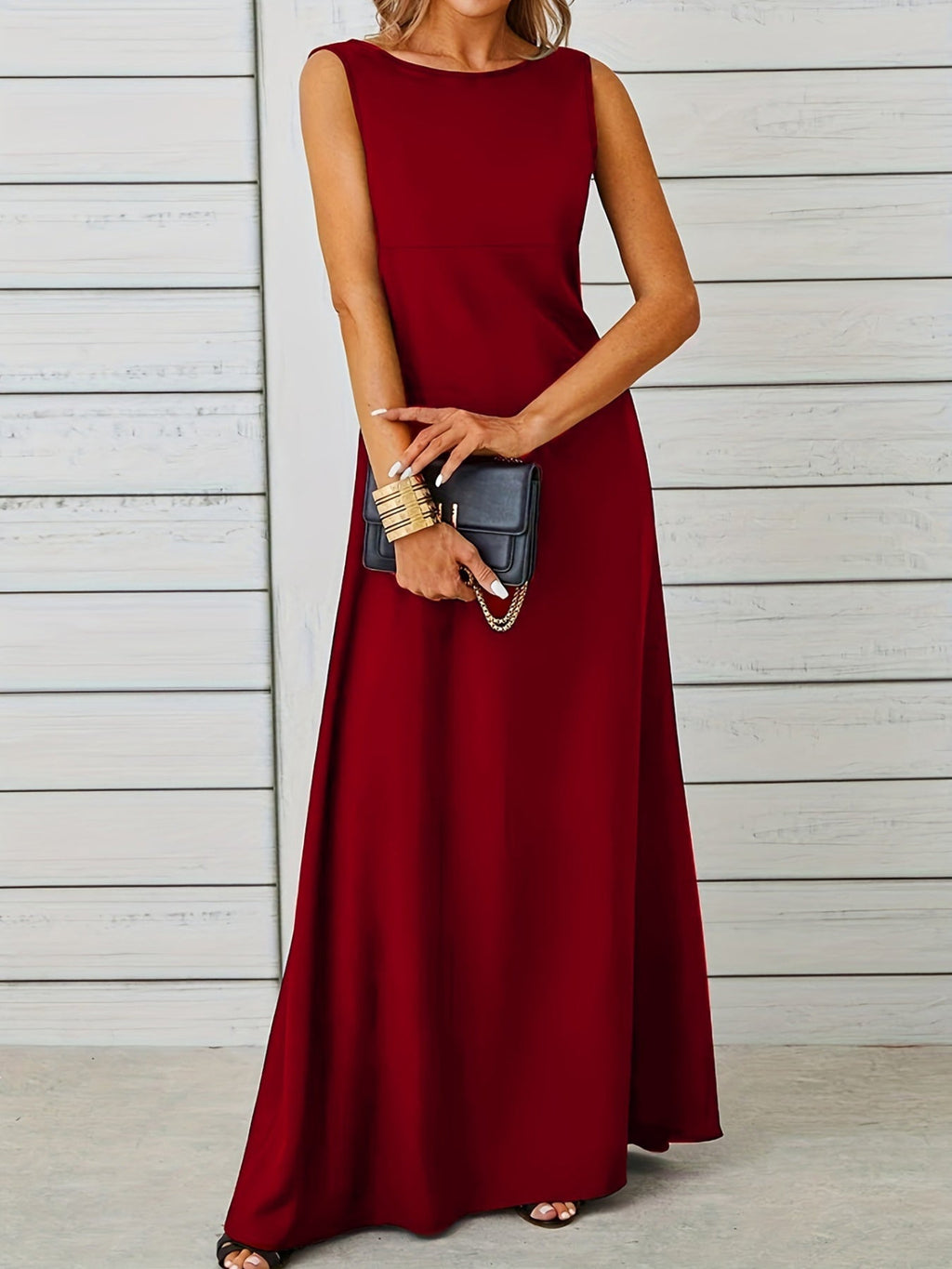 Sleeveless Flowy Maxi Dress by Shopiebay
