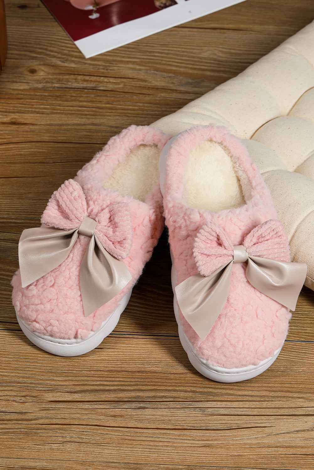 Camel Contrast Bowknot Applique Plush Winter Slippers (Bow Colors May Differ by Batch)