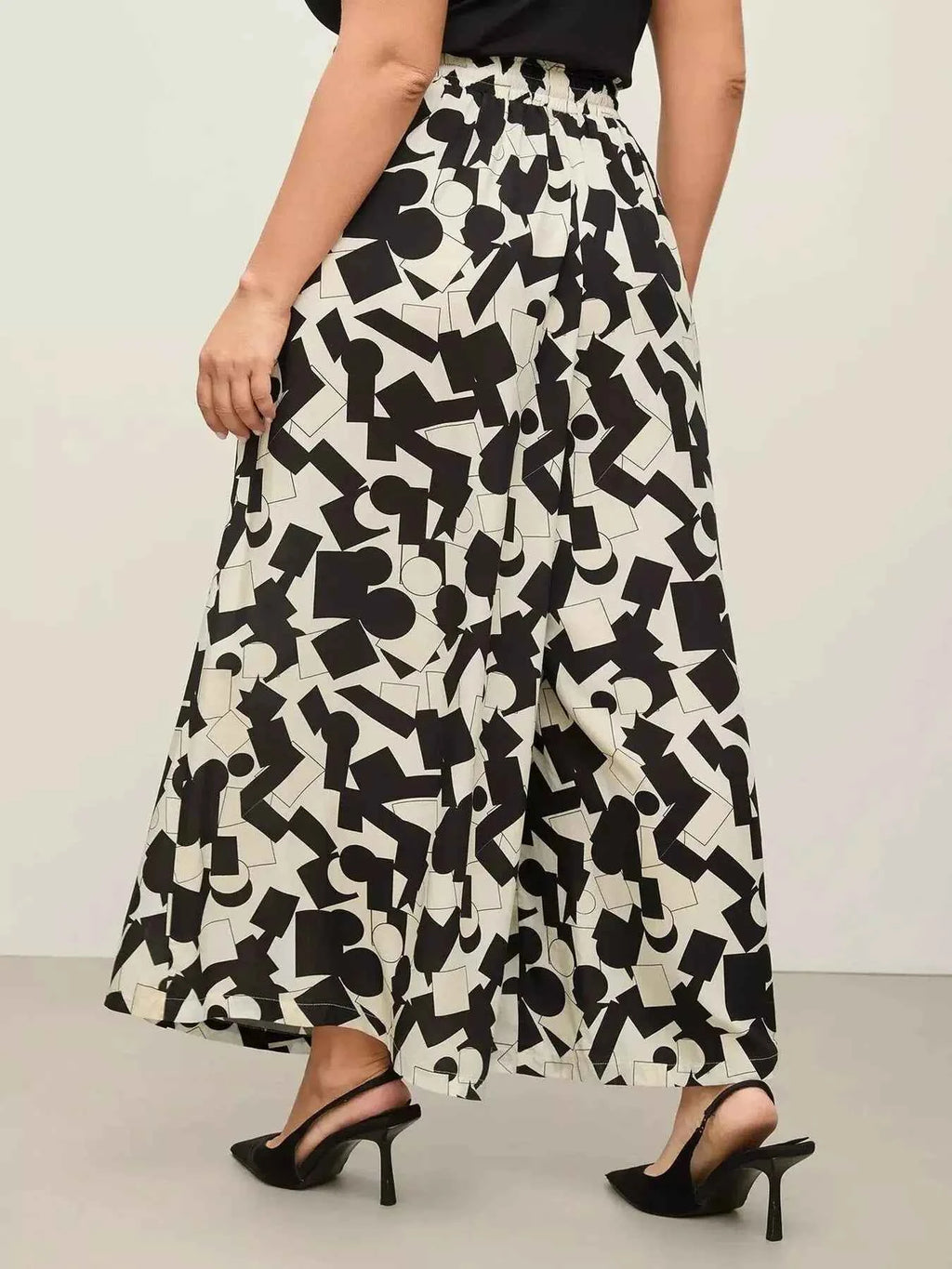 Plus Size Abstract Wide Leg Pants