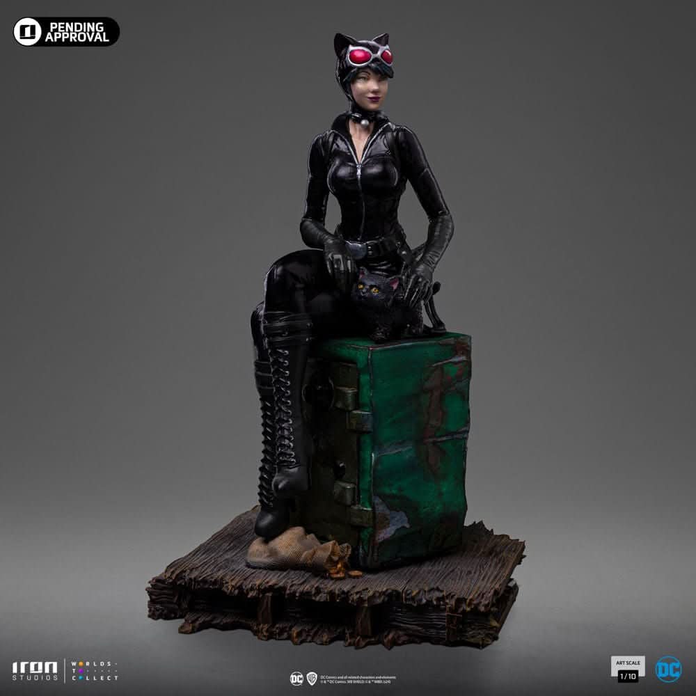Catwoman - Gotham City Sirens - Art Scale 1/10 - Iron Studios - Goddess Imports Marketplace