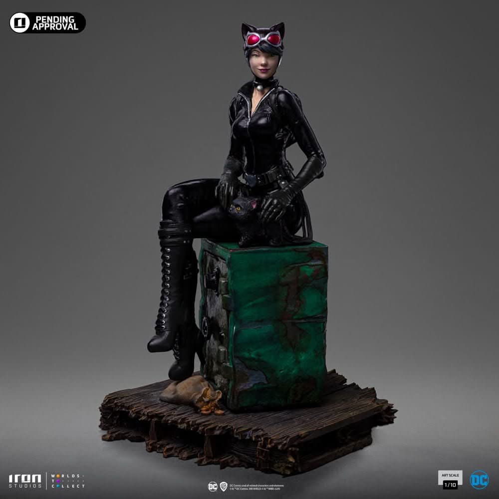 Catwoman - Gotham City Sirens - Art Scale 1/10 - Iron Studios - Goddess Imports Marketplace