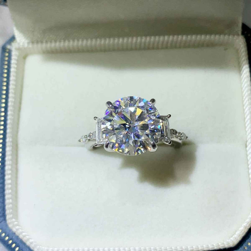 8 Carat Round Moissanite Ring 925 Sterling Silver by Be Bliss Boutique