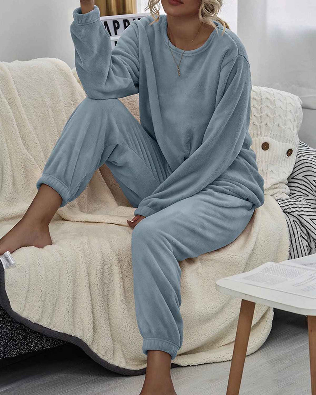 Women 2 Piece Velvet Vacation Pullover Sweater Sets