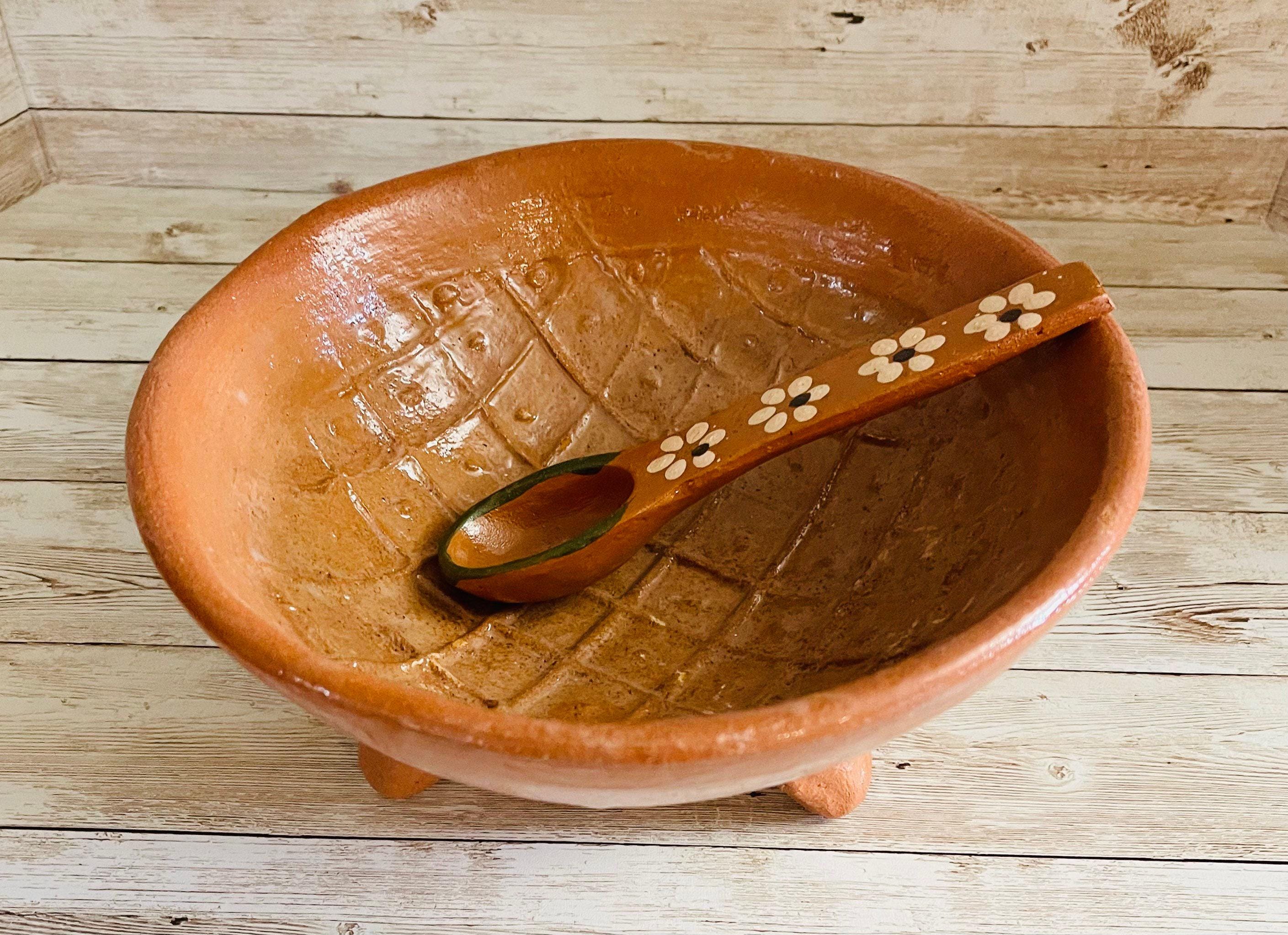 Authentic Mexican Molcajete with Spoon Molcajete Mexicano de Barro con Cuchara by Chica Mexico