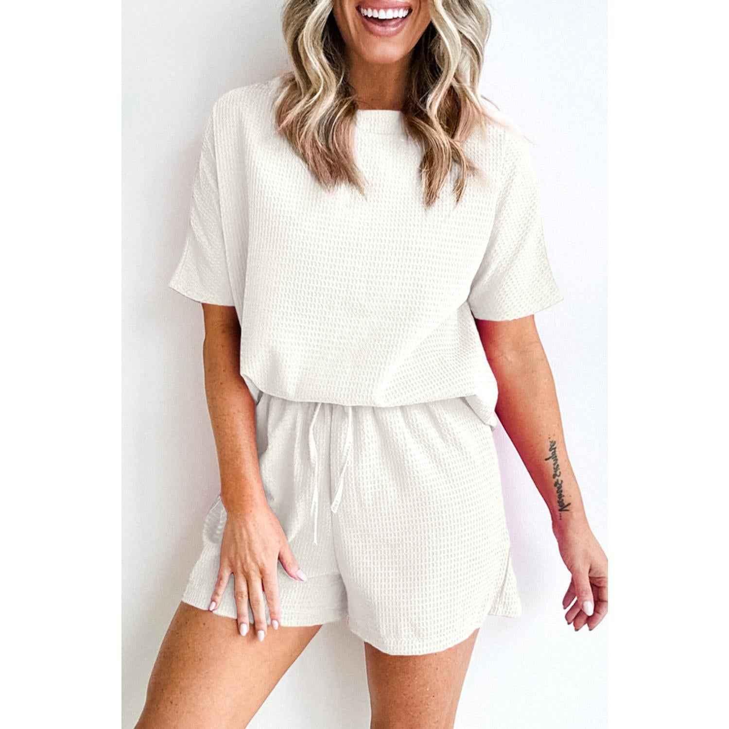 White Casual Textured Tee and Drawstring Shorts Set