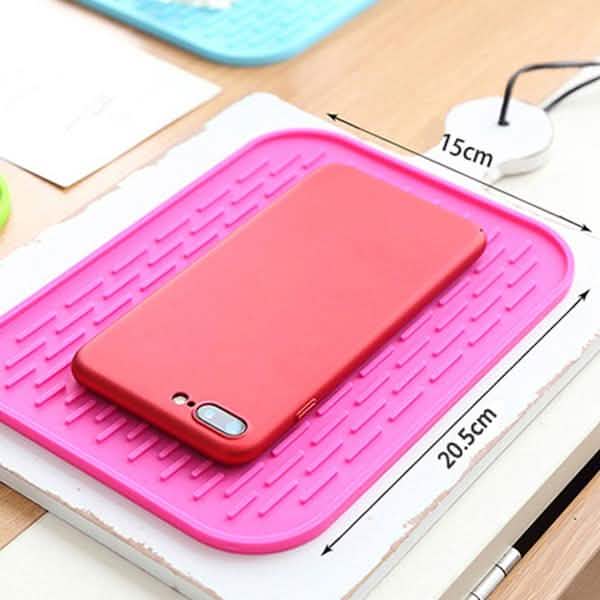 Home Anti-Hot Silicone Mat by DailySale