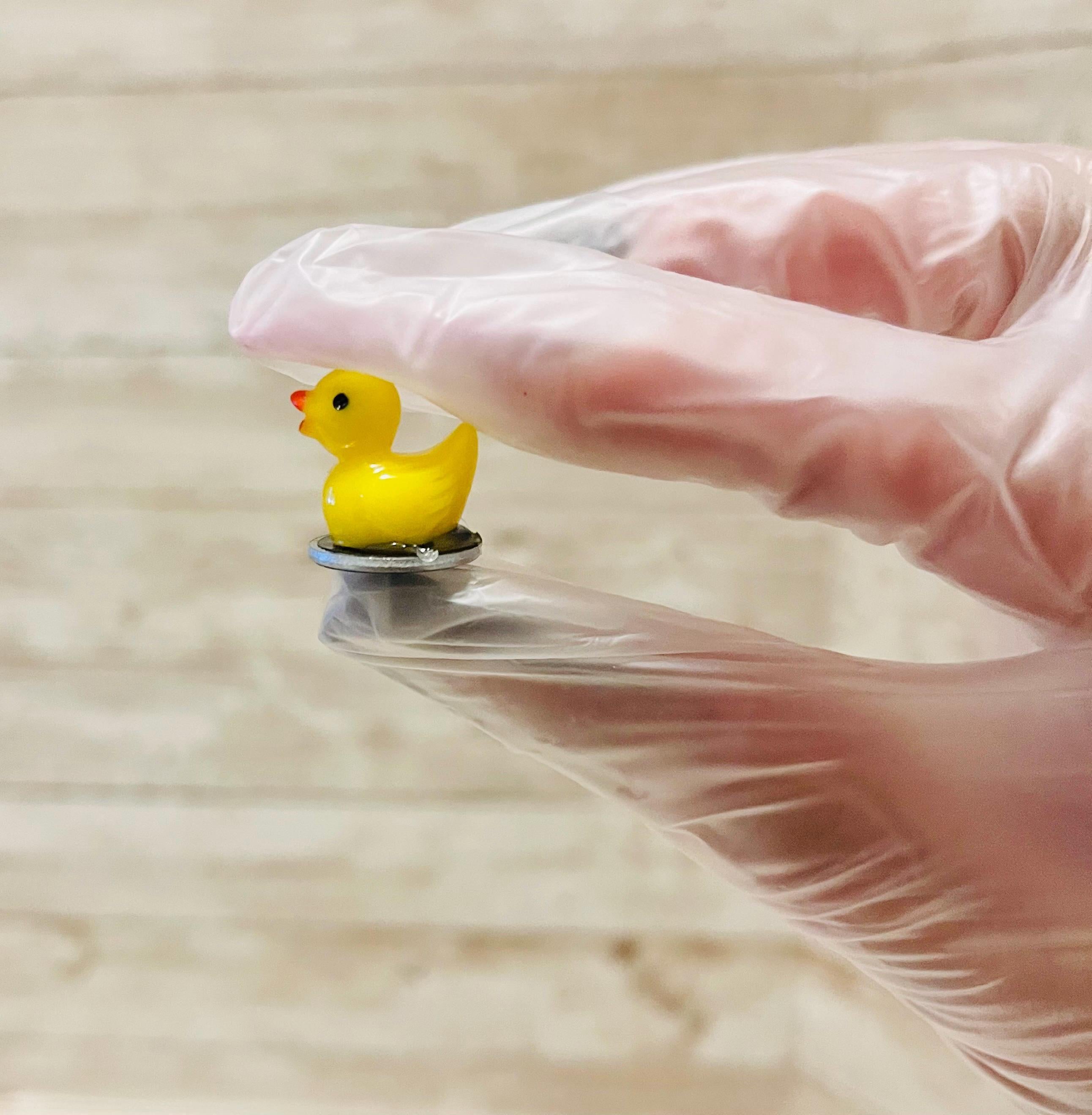 Fichas Magneticas de Patitos con Pala Magnetica Resin Filler Cards Duckies Chips with Magnetic Wand for Bingo by Chica Mexico