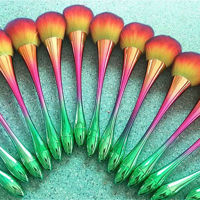 Large Powder Mineral Brush by DailySale