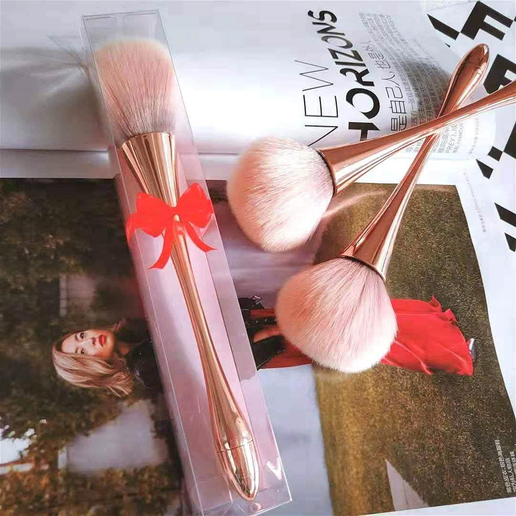 Large Powder Mineral Brush by DailySale