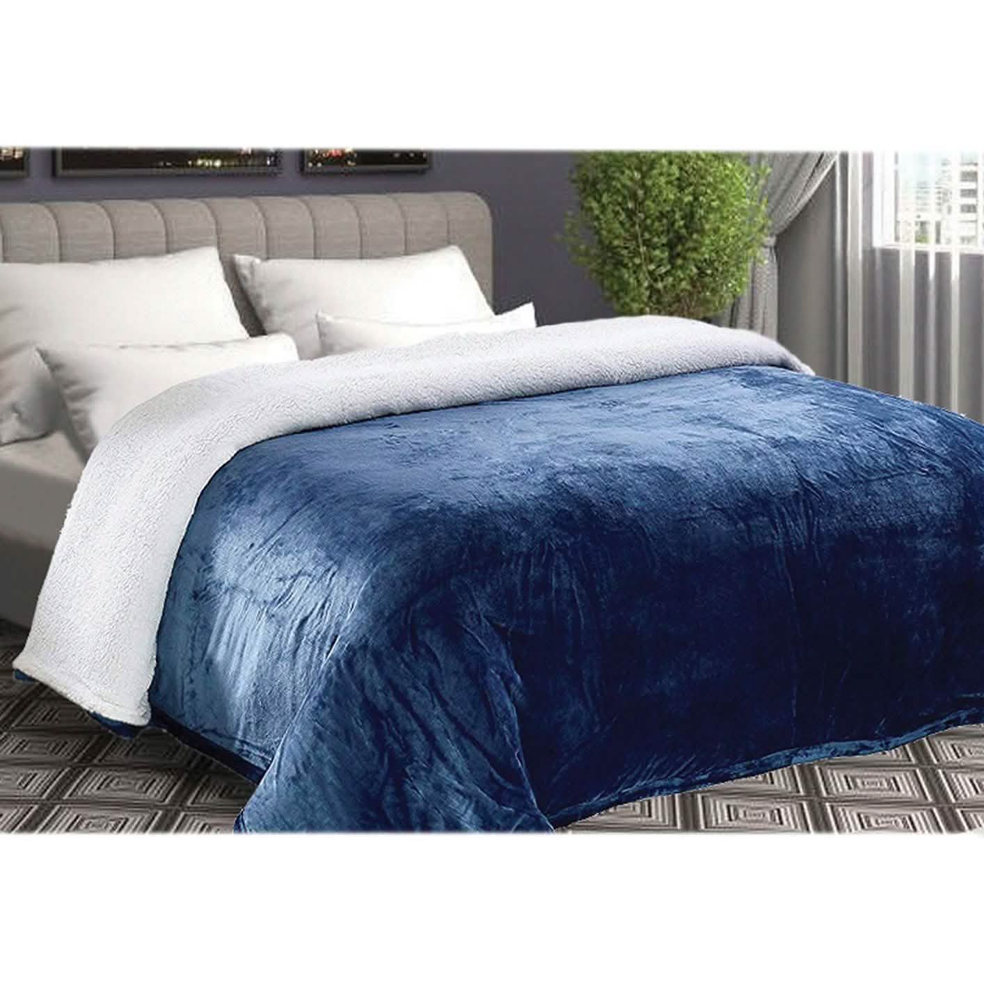 Lightweight Super Soft Cozy Sherpa Fleece Throw Blanket by DailySale