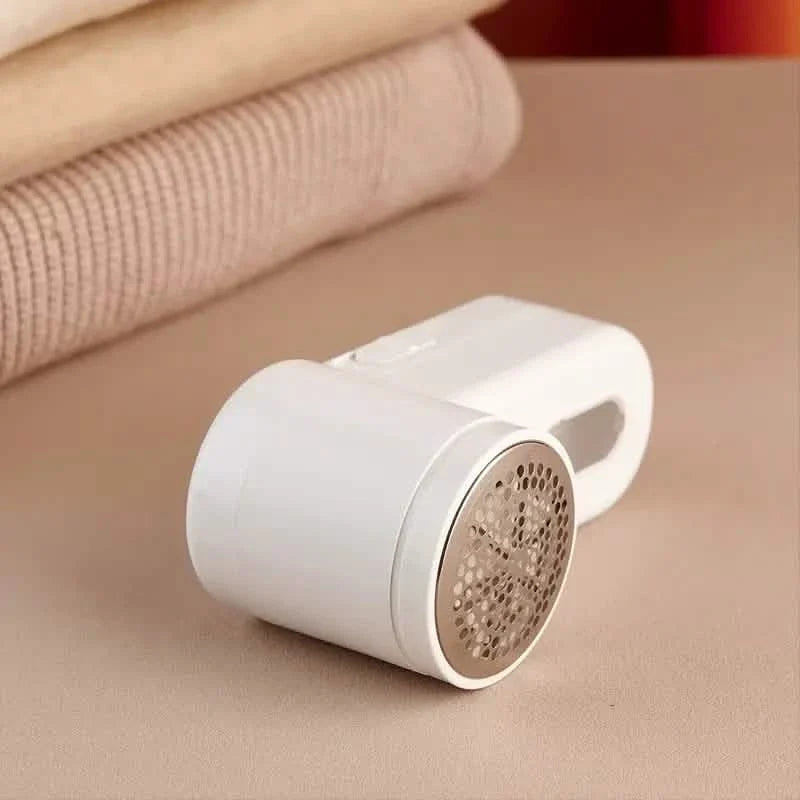 Lint Remover and Fabric Defuzzer by DailySale