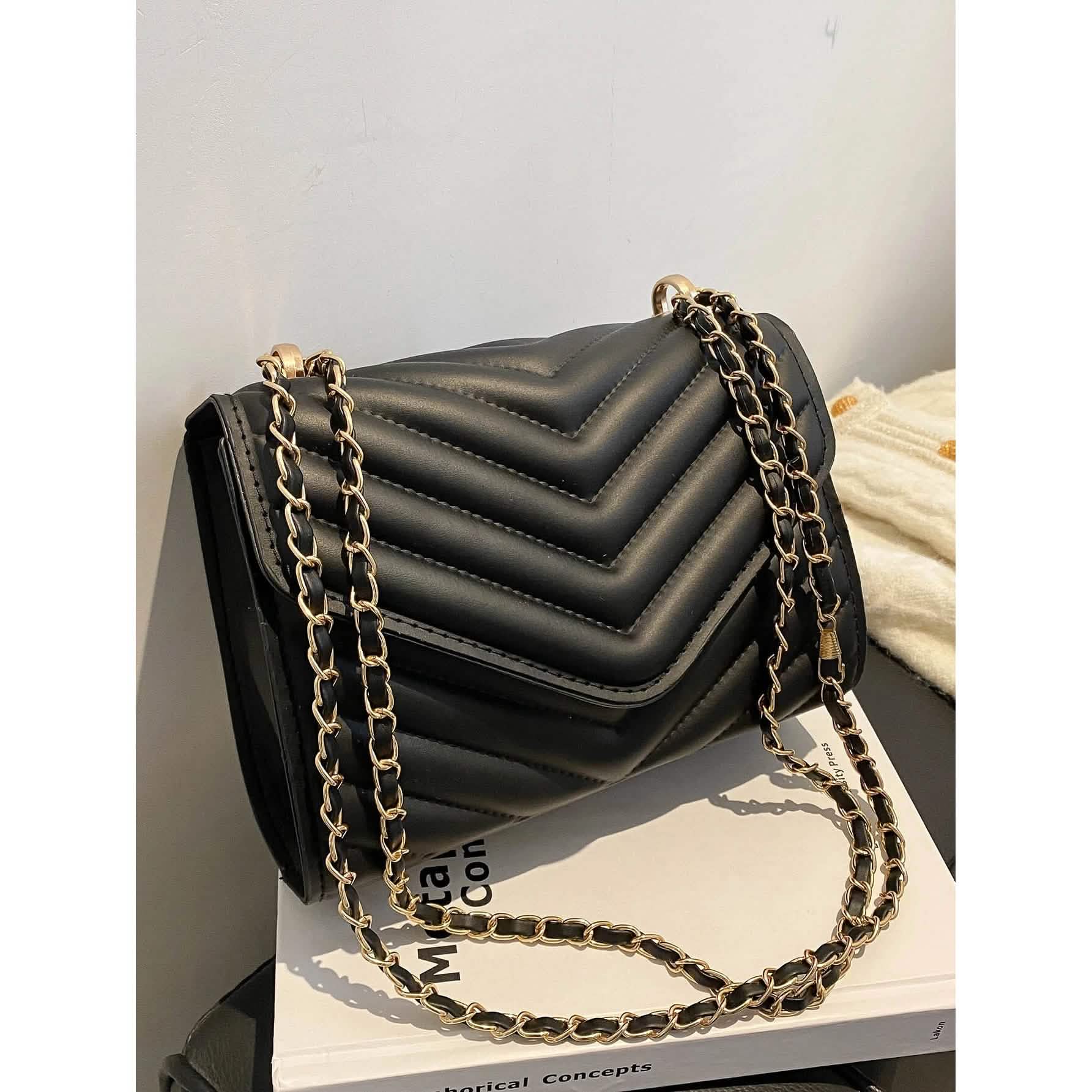 Quilted Pattern Flap Chain Square Bag by DailySale
