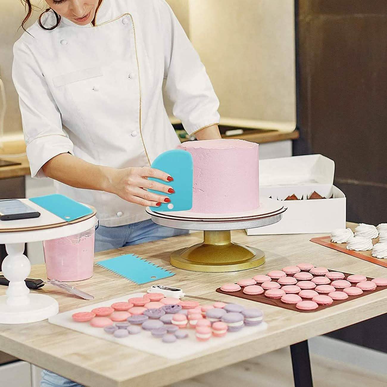 Reusable Cake Piping Bags and Tips Set by DailySale