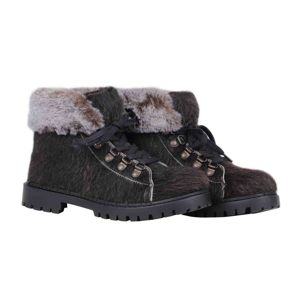Turbulent Boots