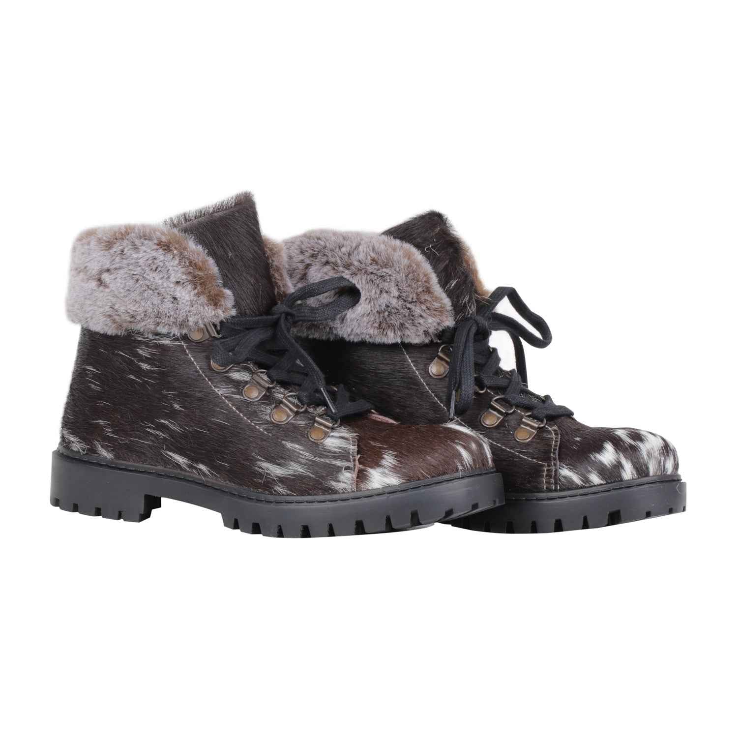 Turbulent Boots