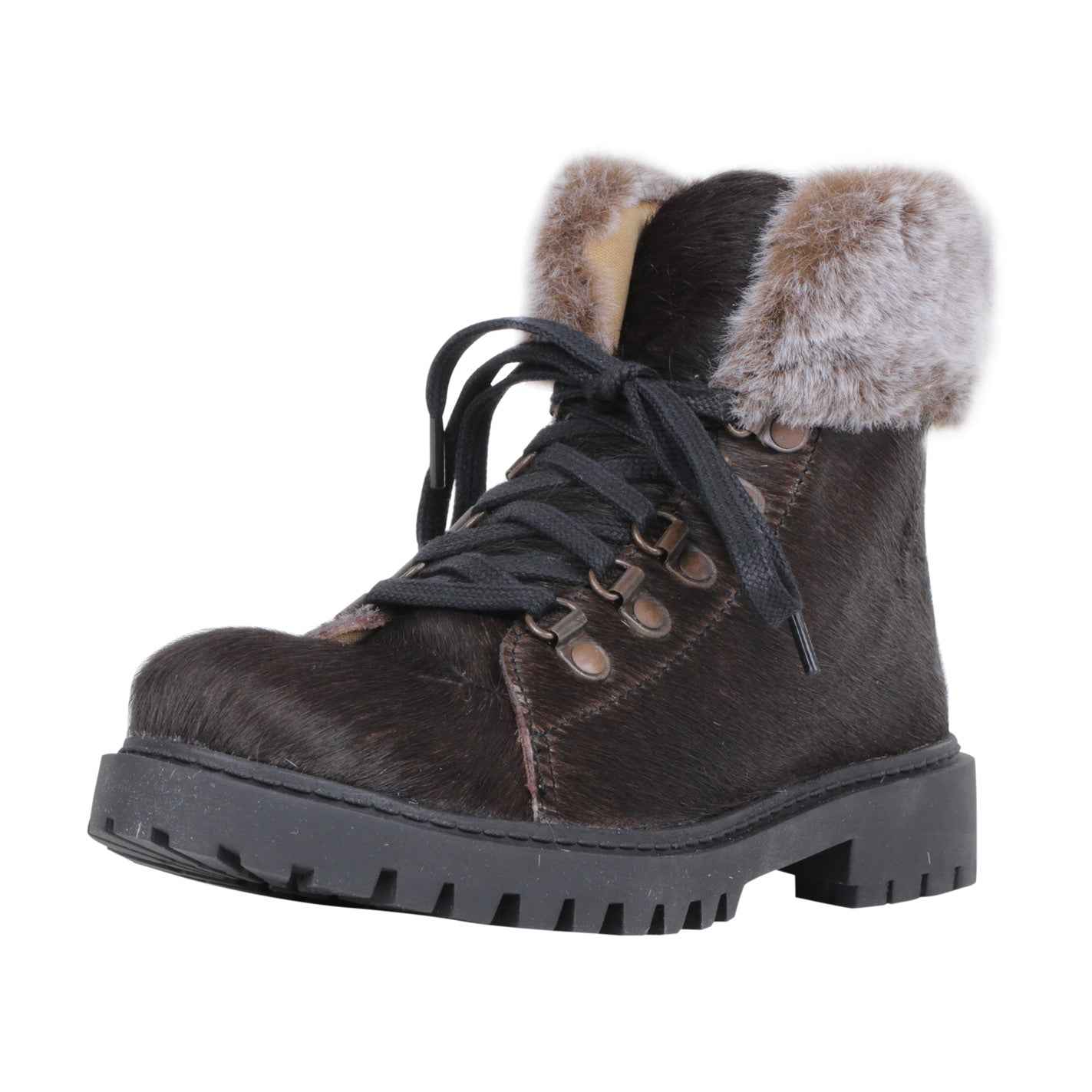 Turbulent Boots