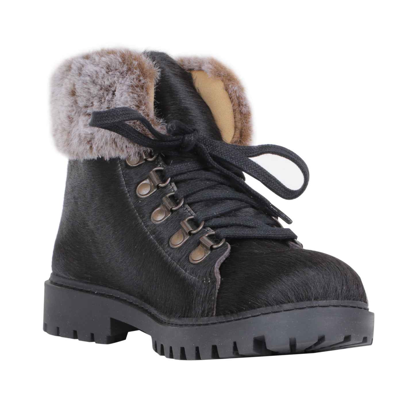 Turbulent Boots
