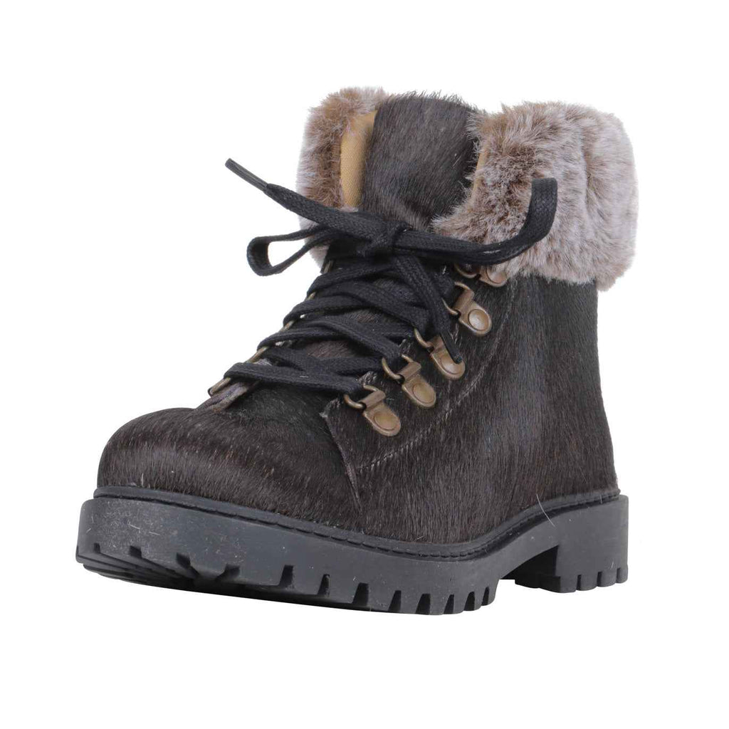 Turbulent Boots