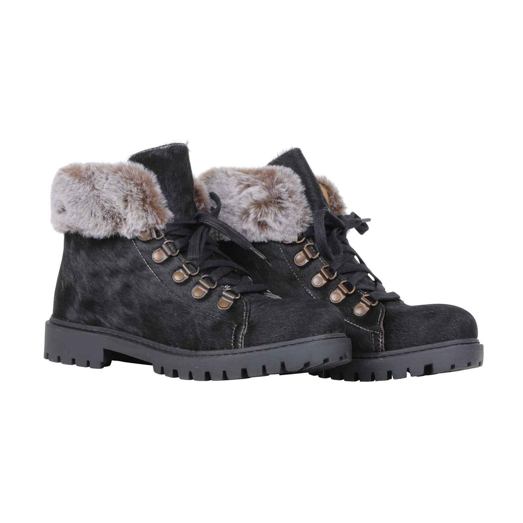Turbulent Boots